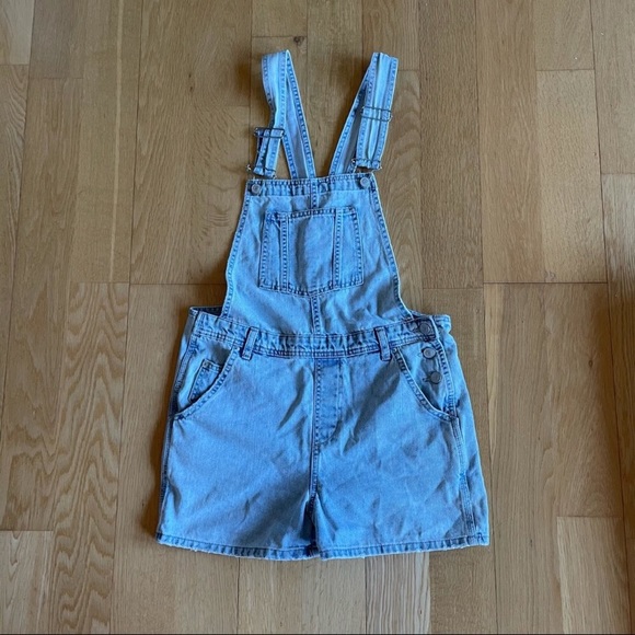 Topshop Moto light blue overall shorts size 6 - Picture 3 of 11